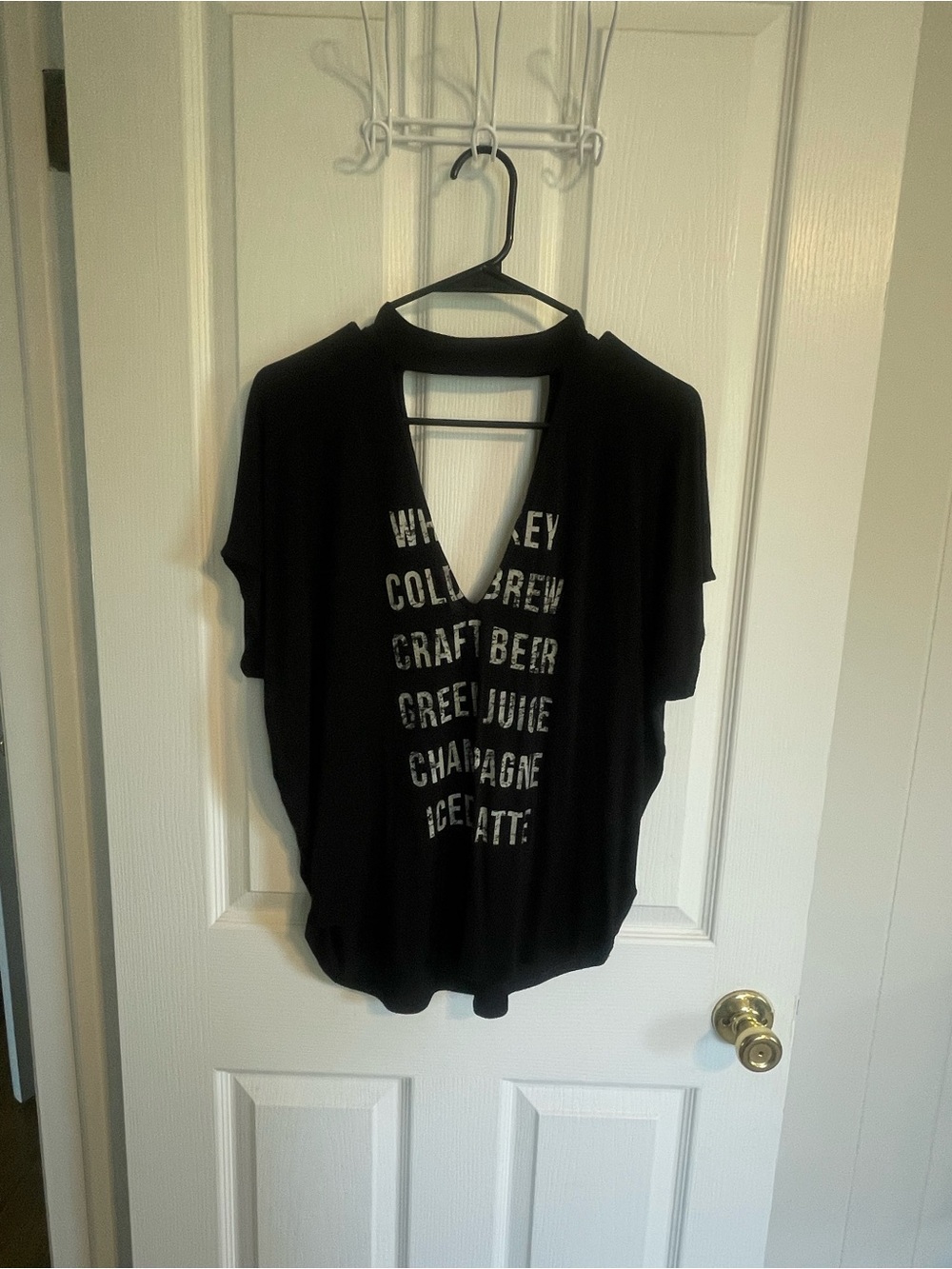 Express Black V-Neck Graphic Short Sleeve Top